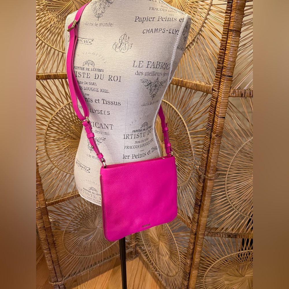 Fossil "Preston" Hot pink Brand New without tags crossbody bag gold hardware